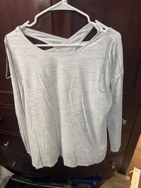 lululemon athletica Light Gray Crisscross Back Long Sleeve Top